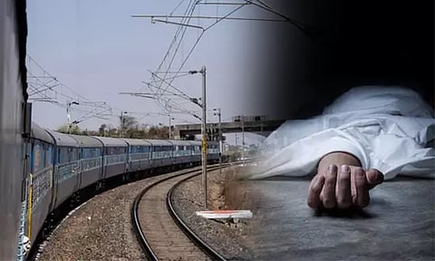 தண்டவாளத்தை கடக்க முயன்றபோது ரெயில் மோதி இளம்பெண் பலி
