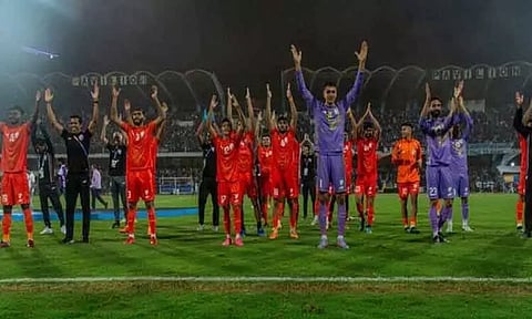 19-வது ஆசிய விளையாட்டுப் போட்டிக்கான இந்திய கால்பந்து அணி அறிவிப்பு