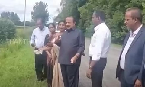 கனடா சென்றுள்ள அமைச்சர் எம்.ஆர்.கே.பன்னீர்செல்வம் - விவசாய தொழில்நுட்பங்கள் குறித்து எடுத்துரைத்த அதிகாரிகள்