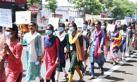 போதை பொருள் எதிர்ப்பு விழிப்புணர்வு ஊர்வலம்