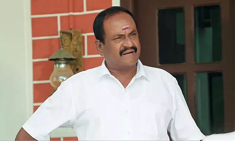 நடிகர் மாரிமுத்து மீது காவல் நிலையத்தில் ஜோதிடர்கள் புகார்