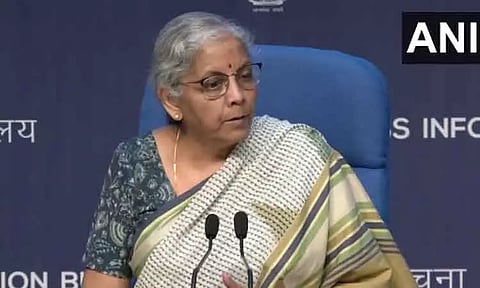 அக்டோபர் 1-ந்தேதி முதல் ஆன்லைன் விளையாட்டுகளுக்கு 28% ஜி.எஸ்.டி. - மத்திய மந்திரி நிர்மலா சீதாராமன் தகவல்