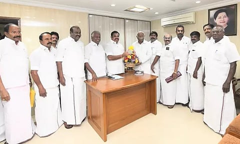 சிறிய சறுக்கலில் இருந்து மீண்டு, அதிமுகவில் இணைந்துள்ளேன் - அன்வர் ராஜா பேட்டி