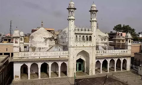 ஞானவாபி மசூதியில் 2 ஆவது நாளாக தொல்லியல்துறையினர் ஆய்வு