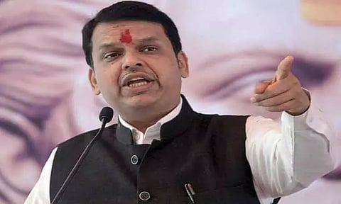 மற்ற மாநிலங்களில் இருப்பதை ஆய்வு செய்து 'லவ் ஜிகாத்' சட்டம் கொண்டு வரப்படும் - தேவேந்திர பட்னாவிஸ்