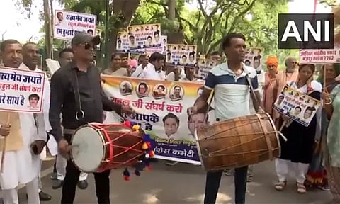 ராகுல்காந்தி தகுதி நீக்கம் ரத்து - காங்கிரஸ் தொண்டர்கள் கொண்டாட்டம்