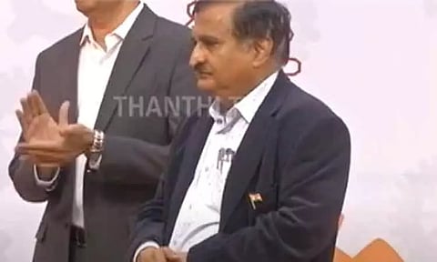 ஊழல் முறைகேடு புகார்: அண்ணா பல்கலைக்கழக முன்னாள் துணைவேந்தர் சூரப்பாவுக்கு சம்மன்