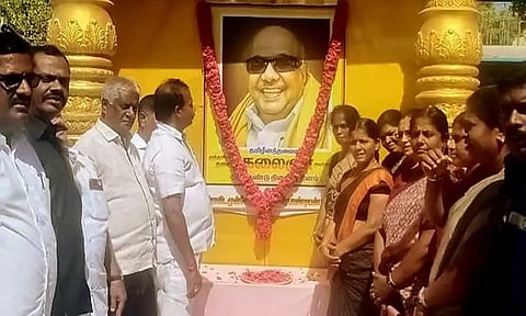 திருச்செந்தூர், சாத்தான்குளம், கழுகுமலை பகுதியில்கருணாநிதி நினைவு தினம் அனுசரிப்பு