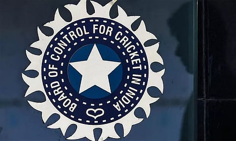 பணமழையில் நனையப் போகும் இந்திய கிரிக்கெட் வாரியம்; கோடிகளை அள்ளுகிறது...!