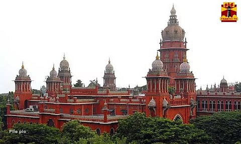 போக்குவரத்து விதிமீறலுக்கு அதிக அபராதம் விதிக்கும் அரசாணை தீவிரமாக அமல்படுத்தப்படுகிறது - ஐகோர்ட்டில் தமிழக அரசு விளக்கம்