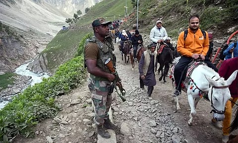 அமர்நாத் யாத்திரை மீண்டும் தொடங்கியது...!