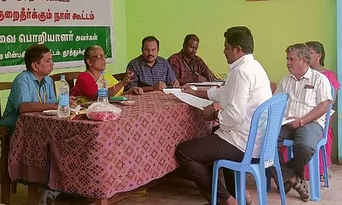 முள்ளக்காட்டில் மின்நுகர்வோர் குறைதீர்க்கும் கூட்டம்