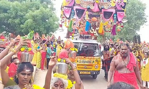 பால்குடம், பறவை காவடி எடுத்து பக்தர்கள் நேர்த்திக்கடன்