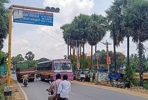 செயல்படாத சிக்னல் விளக்குகளை பயன்பாட்டிற்கு கொண்டு வரவேண்டும்