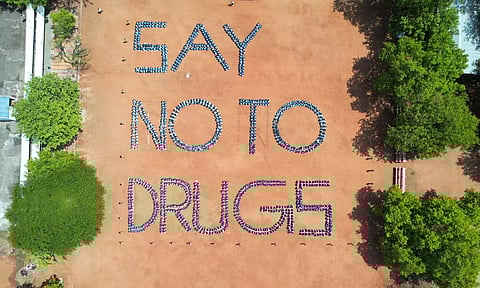 போதை பழக்கத்திற்கு எதிராக விழிப்புணர்வு நிகழ்ச்சி-தொடர் ஜோதி ஓட்டம்