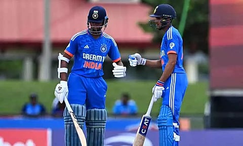 ரோஹித் - கே.எல். ராகுல் சாதனையை சமன் செய்த ஜெய்ஸ்வால் - கில்