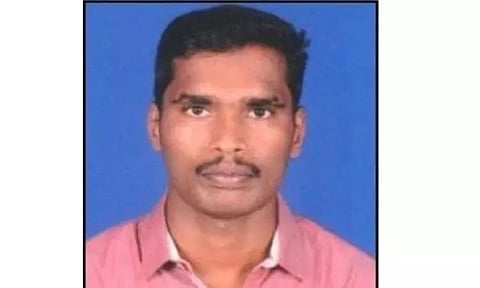 தூக்குப்போட்டு வாலிபர் தற்கொலை