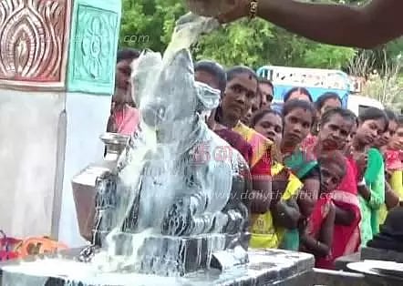 சிவன் கோவில்களில் பிரதோஷ வழிபாடு