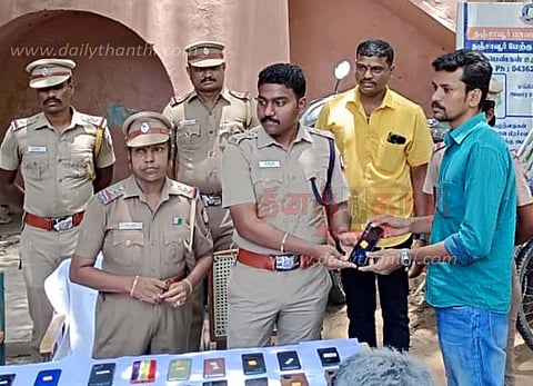 திருட்டுப்போன ரூ.13 லட்சம் செல்போன்கள் மீட்பு