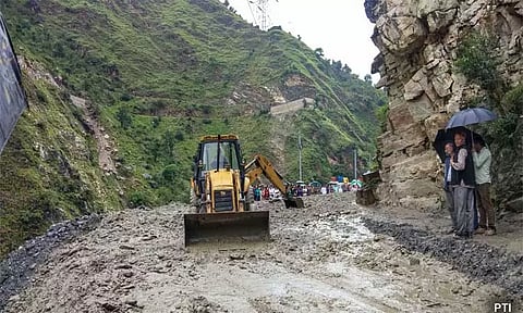 இமாசல பிரதேசத்தில் மேக வெடிப்பு: வெளுத்து வாங்கிய மழை.. 7 பேர் உயிரிழப்பு