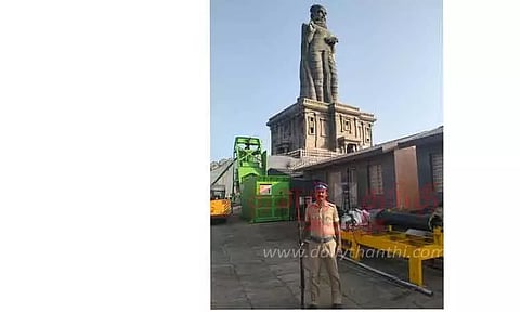 திருவள்ளுவர் சிலைக்கு துப்பாக்கி ஏந்திய போலீஸ் பாதுகாப்பு