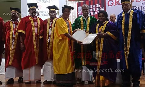 தொழில்நுட்ப பல்கலைக்கழகத்தில் பட்டமளிப்பு விழா