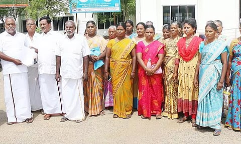 தொட்டியத்தில் செல்போன் கோபுரம் அமைக்கக்கூடாது என்று மக்கள் குறைதீர் நாள் கூட்டத்தில் பொதுமக்கள் மனு