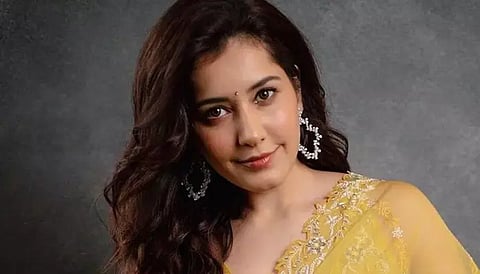 'பெண்களை மிக எளிதாக அங்கீகரிக்கமாட்டார்கள்' - மனம் திறக்கிறார் நடிகை ராஷி கன்னா