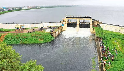 திருவள்ளூர் மாவட்டத்தில் 2 நாட்களாக பெய்த மழையால் சென்னைக்கு குடிநீர் வழங்கும் ஏரிகளில் நீர்மட்டம் உயர்வு