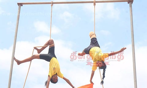 சுதந்திரதின விழாவில் சாகசம்