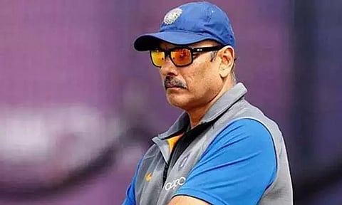 ஆசிய கோப்பை தொடருக்கான இந்திய அணியில் அவர் விளையாட வாய்ப்பில்லை - இந்திய முன்னாள் பயிற்சியாளர் ரவிசாஸ்திரி