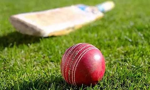 புச்சிபாபு கிரிக்கெட்: தமிழ்நாடு கிரிக்கெட் சங்க லெவன் அணி 344 ரன் குவிப்பு