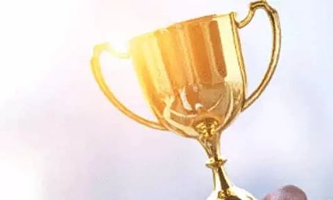 கபடி போட்டியில் பாசிபட்டினம் அணிக்கு முதல் பரிசு