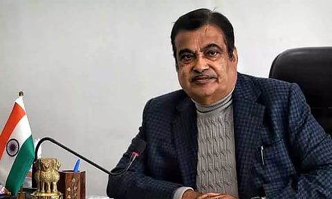 தணிக்கை குழு கூறிய ஊழல் புகார்கள்; நிதின் கட்காரி அதிருப்தி தவறு செய்தவர்கள் மீது பொறுப்பு நிர்ணயிக்க உத்தரவு