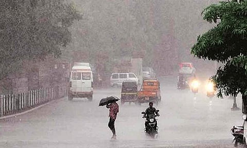 ஒரு மாதத்திற்கு பிறகு குடகில் கொட்டி தீர்த்த கனமழை