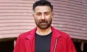 பா.ஜனதா எம்.பி. நடிகர் சன்னிதியோலின் பங்களா ஏல நோட்டீஸ் வாபஸ் பெறப்பட்டது ஏன்? - காங்கிரஸ் கேள்வி