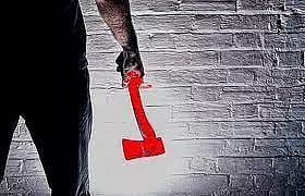 வசாய் அருகே கோடரியால் வெட்டி தாய் கொலை; நடத்தையில் சந்தேகப்பட்டு மகன் வெறிச்செயல்