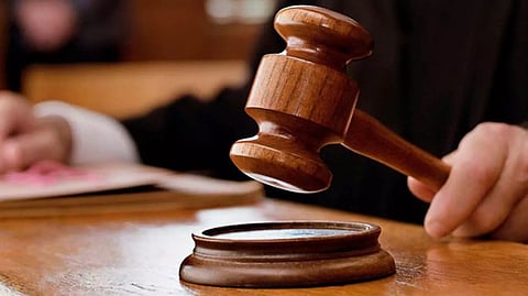 பலாத்காரத்திற்கு முன் மயக்க மருந்து... டெல்லி அரசு அதிகாரியின் பகீர் பின்னணி