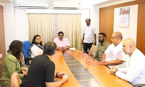 அரசு பள்ளிகளில் 'ஸ்மார்ட்' வகுப்பறைகள்