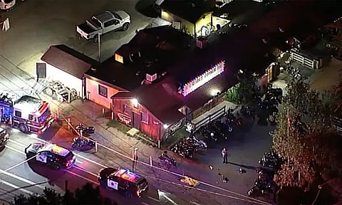 அமெரிக்காவில் மதுபான விடுதியில் துப்பாக்கிசூடு; 4 பேர் பலி