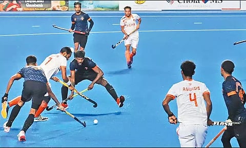 அகில இந்திய ஆக்கி: தமிழ்நாடு - தணிக்கை துறை ஆட்டம் 'டிரா'