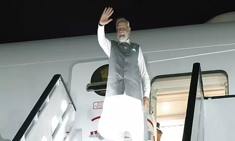 பிரிக்ஸ் மாநாட்டை முடித்துக் கொண்டு கிரீஸ் சென்றார் பிரதமர் மோடி