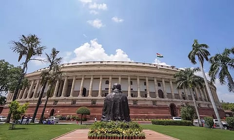 குற்றவியல் சட்டங்களுக்கு மாற்றாக தாக்கல் செய்யப்பட்ட 3 மசோதாக்களை ஆய்வு செய்ய நாடாளுமன்ற நிலைக்குழு கூடியது