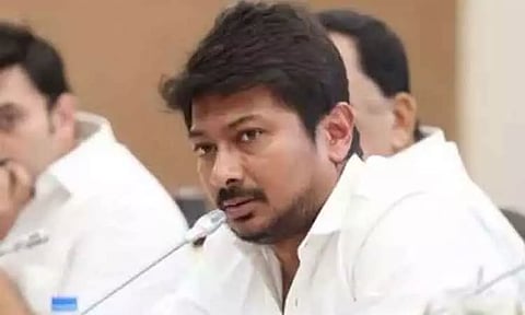 'ரெயில் பயணங்களில் பாதுகாப்பை உறுதிசெய்ய ரெயில்வே அமைச்சகம் நடவடிக்கை எடுக்க வேண்டும்' - உதயநிதி ஸ்டாலின்