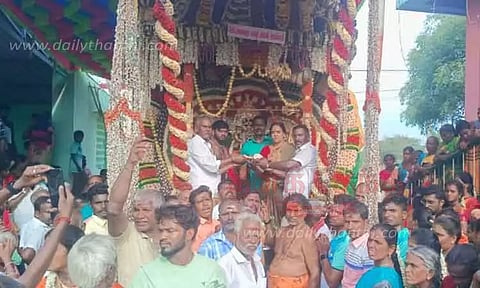 முத்துமாரியம்மன் வீதி உலா