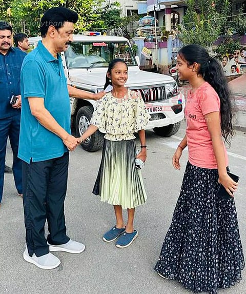 நடைப்பயிற்சி செய்த முதல்-அமைச்சர் மு.க.ஸ்டாலின்