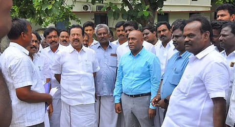 ரூ.3¼ கோடியில் முகையூர் ஊராட்சி ஒன்றிய அலுவலகம் கட்டும் பணி