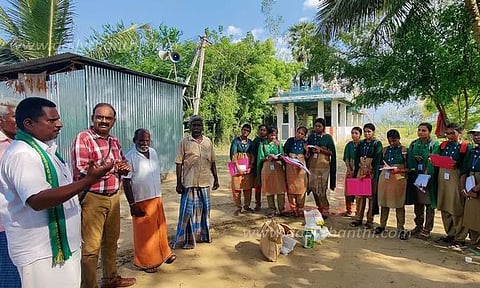 வேளாண் கல்லூரி மாணவர்கள் களப்பயிற்சி