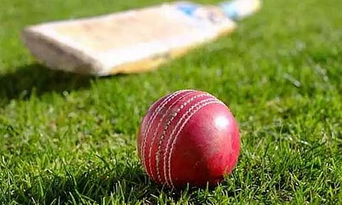 புச்சிபாபு கிரிக்கெட்: பெங்கால் அணி 193 ரன்னில் சுருண்டது