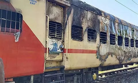 மதுரை ரெயில் விபத்து: 40க்கும் மேற்பட்ட ஊழியர்களுக்கு சம்மன்..!